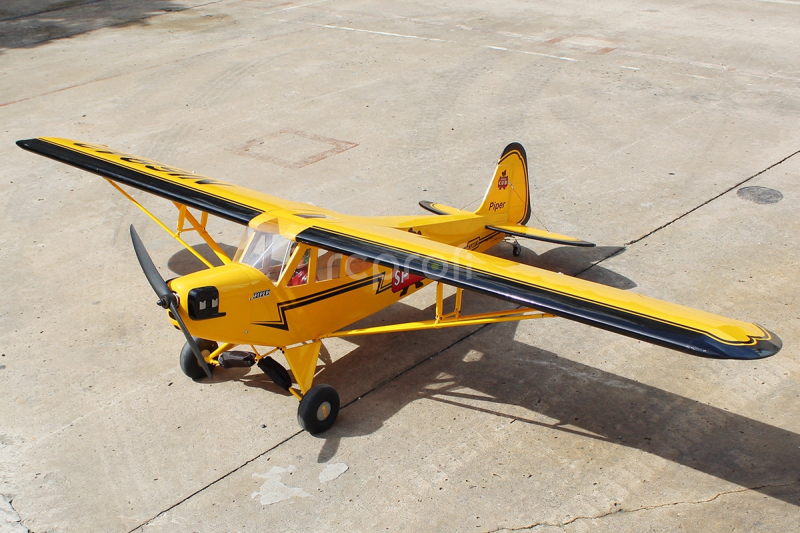 Piper J-3 Cub 2,24 m