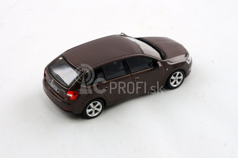 Abrex Škoda Rapid Spaceback (2013) 1:43 - hnedá Topaz metalíza