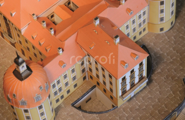 Zámok Moritzburg - papierový model 1:300