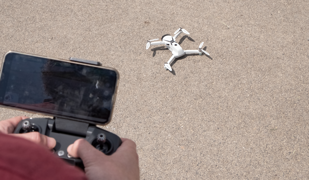 Dron Syma Z6 PRO pripravený na štart
